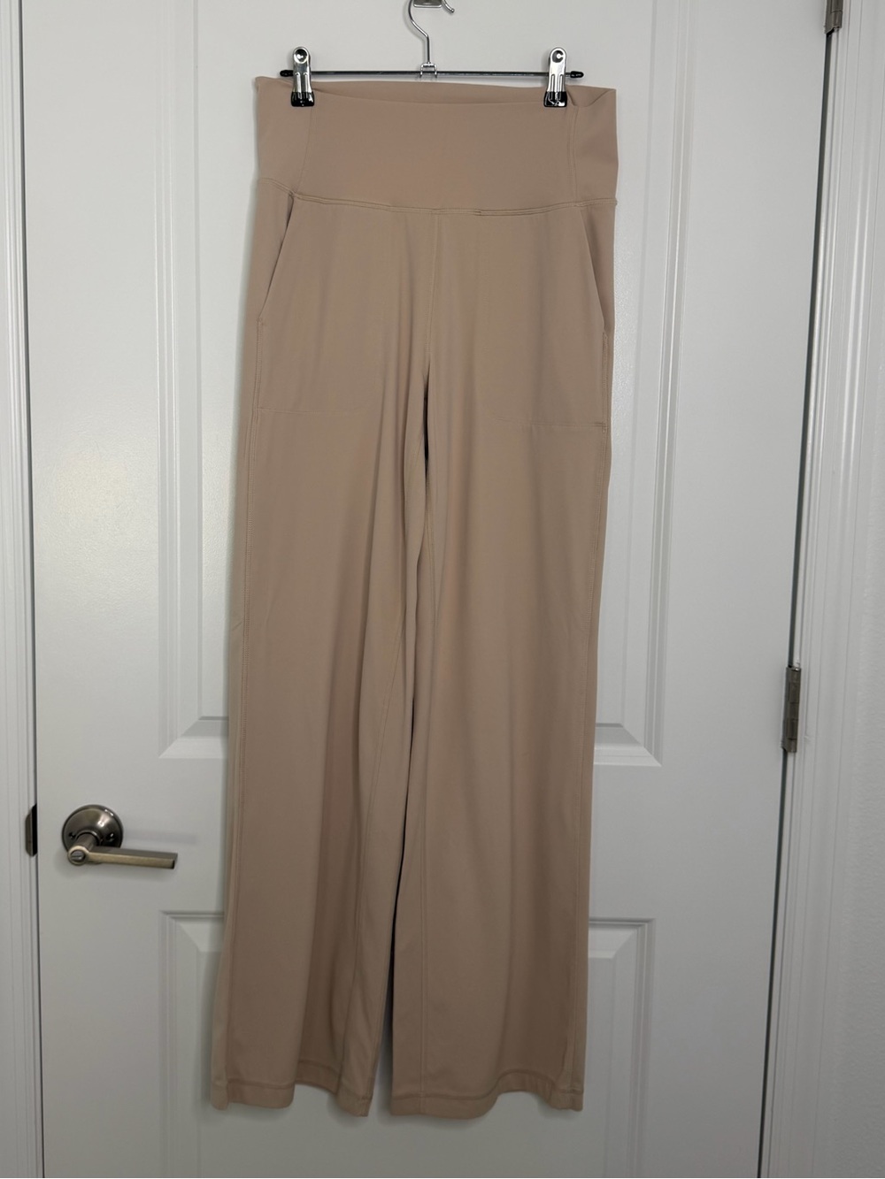 High Waisted Wide Leg Yoga Pants 31” inseam M